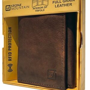 Stone Mountain Brown Leather Wallet in Original Box